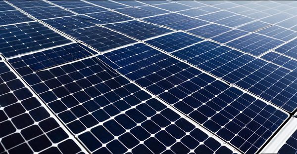 Panneau solaire photovoltaïque : des avis clients révélateurs